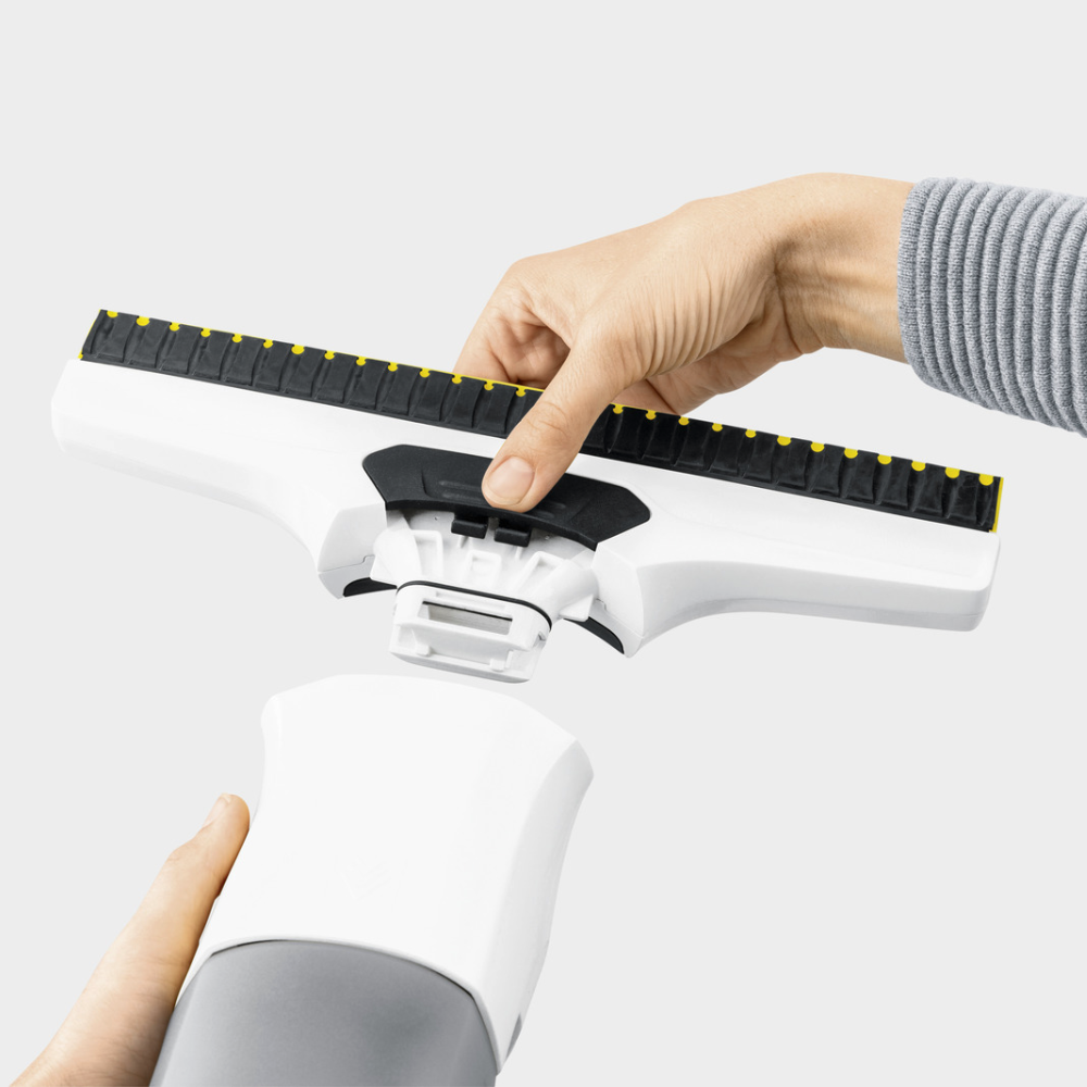 Hand demonstrating how the Karcher Window Vac WV 6 Plus N has a detachable head