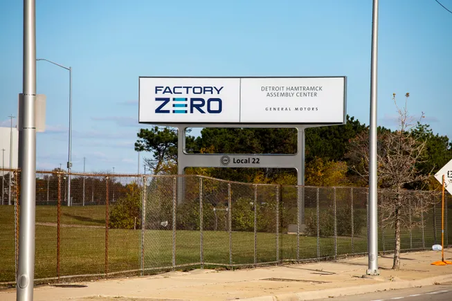 Layoffs hit Barton Malow’s $3B GM, Samsung battery plant project