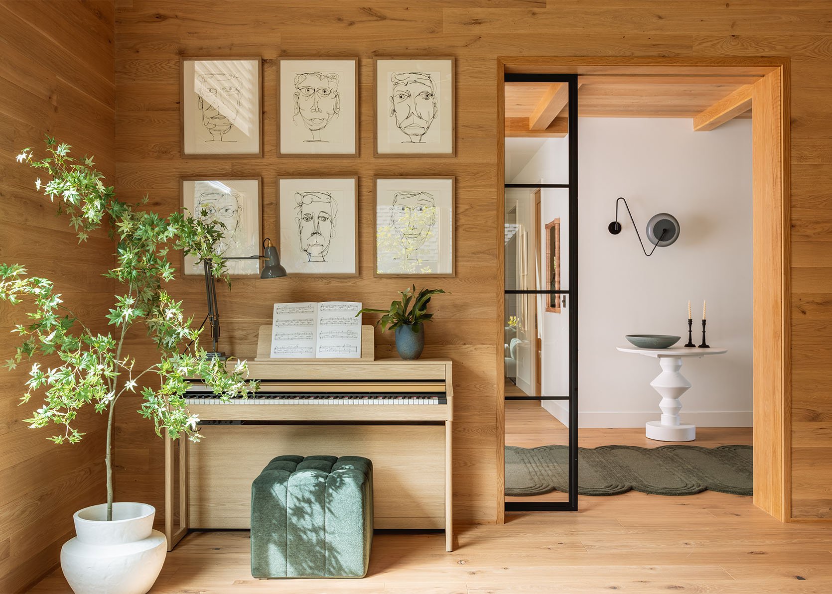 The Link Up: Em's Important Message, Mal's First Holiday Decor Purchase, And Cute Pull-On Pants