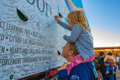 84 Lumber Hosts Capitol Christmas Tree in Lenexa