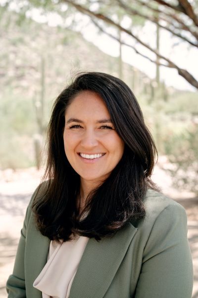 NEWH Awards $80K in Scholarships at BDNY 2025