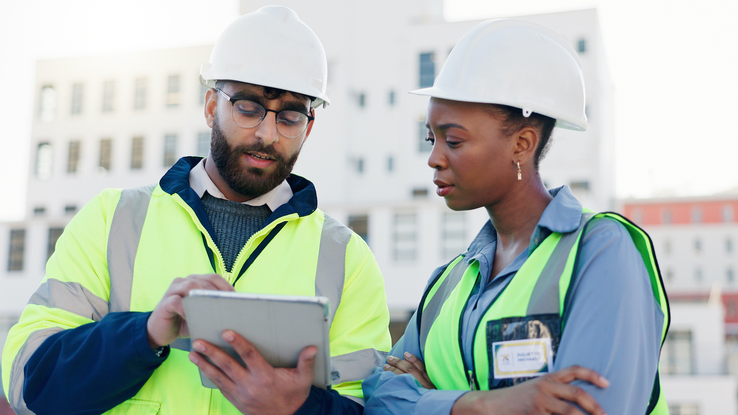 DWP construction employers Image: Yuri Arcurs